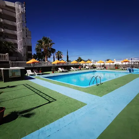 Olympia - Apartament Las Americas Apartament *