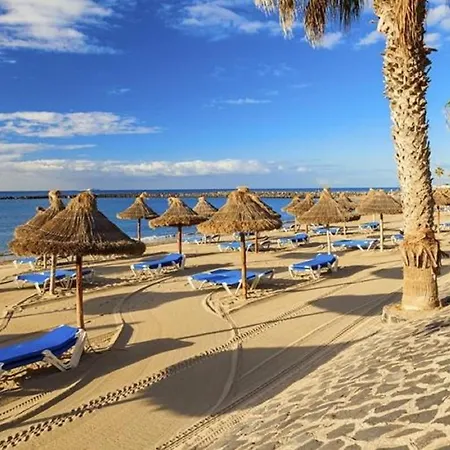 Olympia - Apartament Las Americas Apartment *